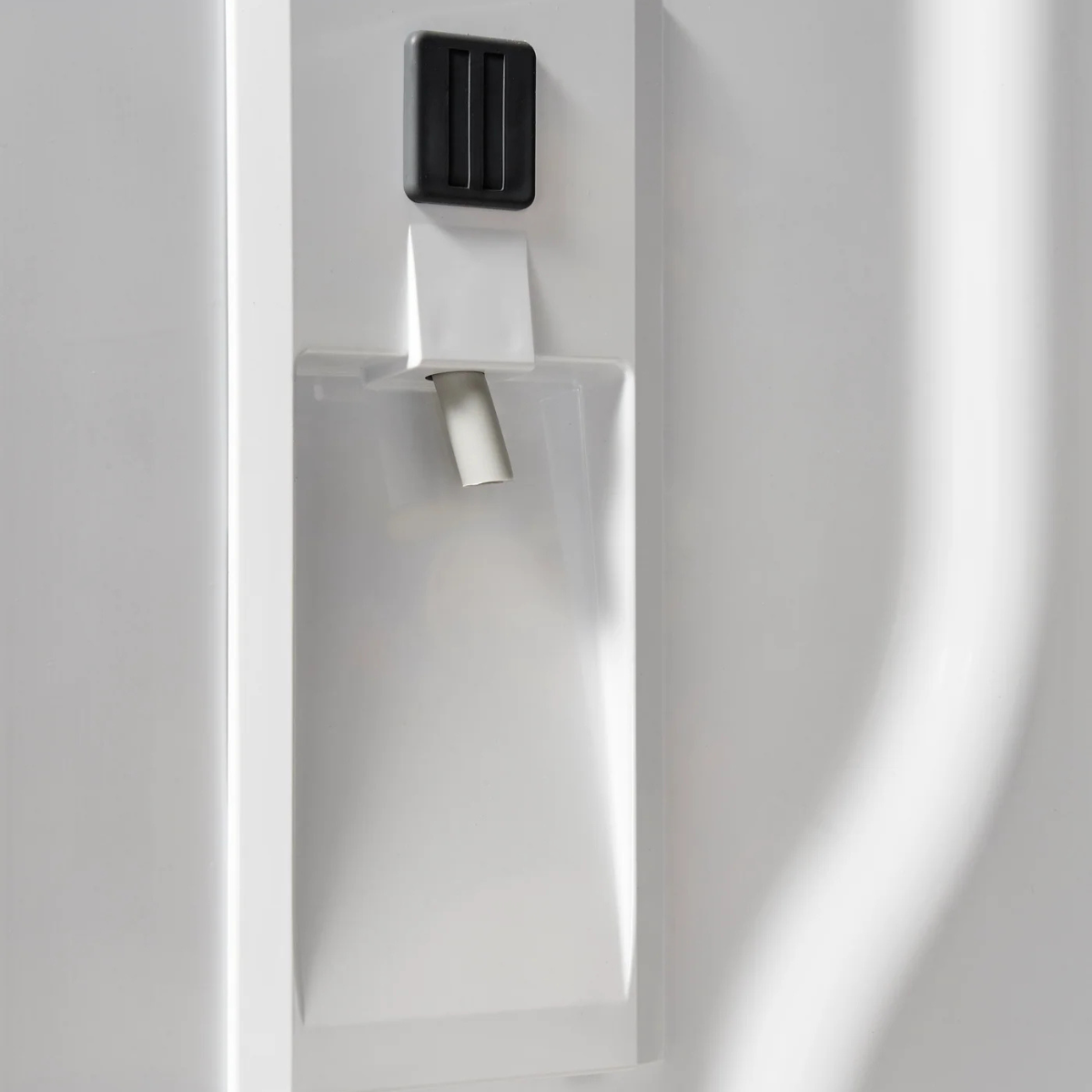 GE Profile Series Slate French Door Refrigerator (20.8 Cu. Ft) - PNE21NMLKES