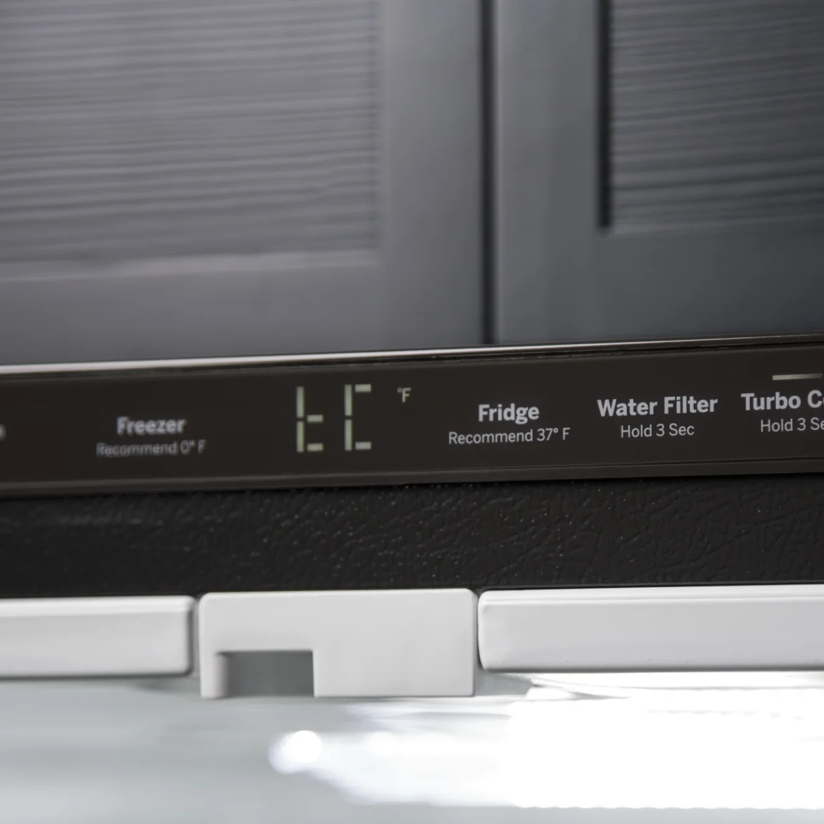 GE White French Door Refrigerator (27 Cu. Ft) - GNE27JGMWW