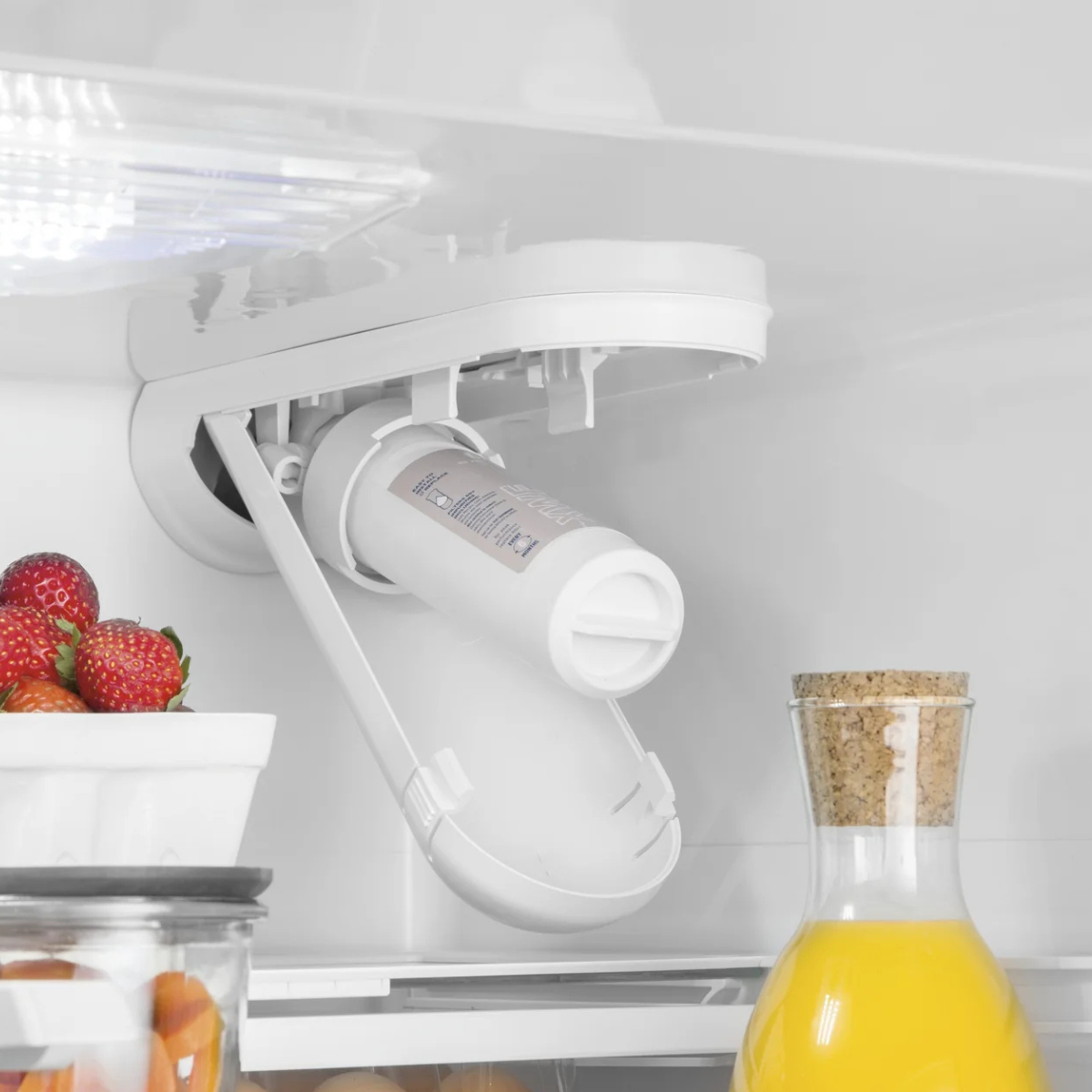 GE White French Door Refrigerator (27 Cu. Ft) - GNE27JGMWW