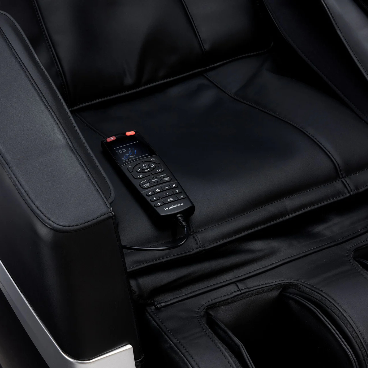 L2 Zen Max Massage Chair - Black