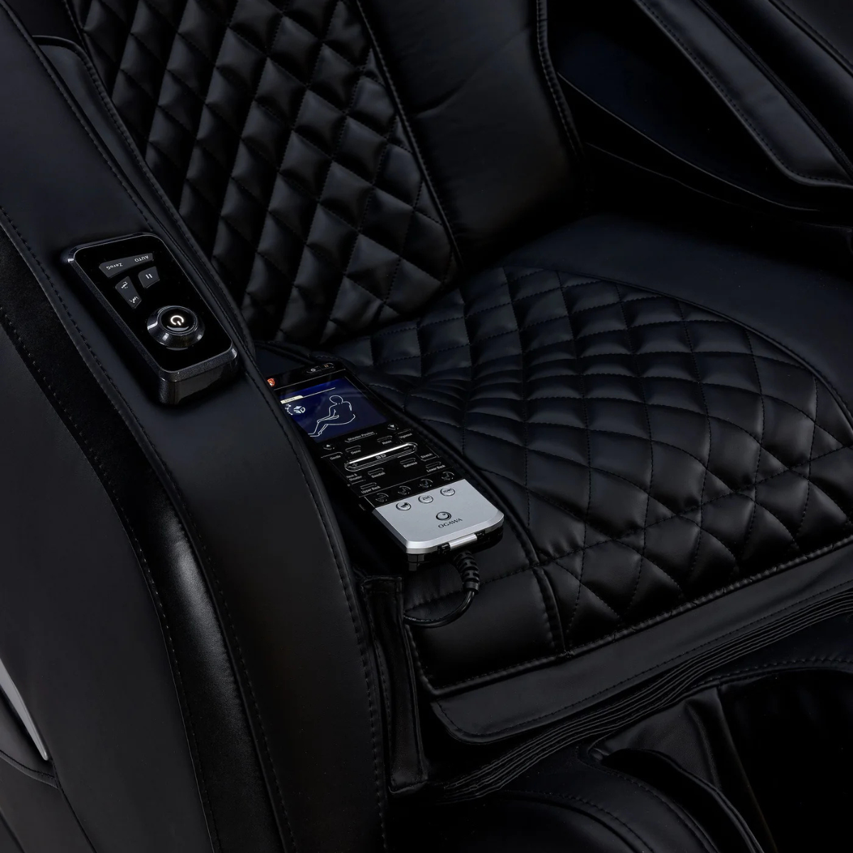 L2 Zen Ultra Massage Chair - Black