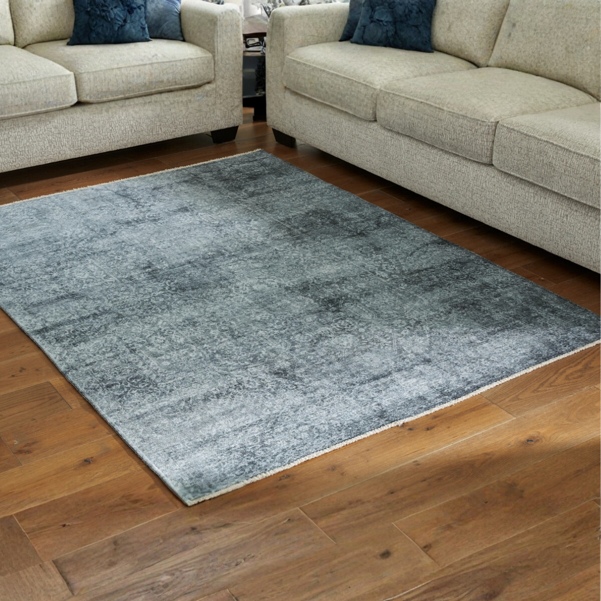 Rhysill 5'x6' Area Rug - Teal