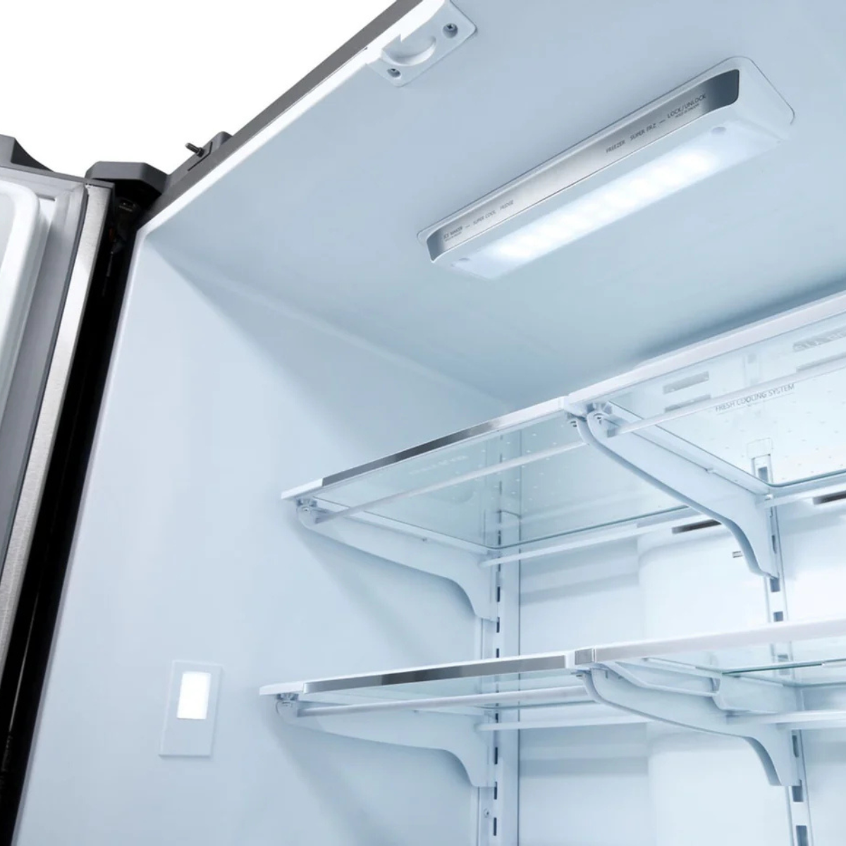 Thor Kitchen Stainless Steel French Door Refrigerator with Ice Maker (22.5 cu.ft.) - TRF3602