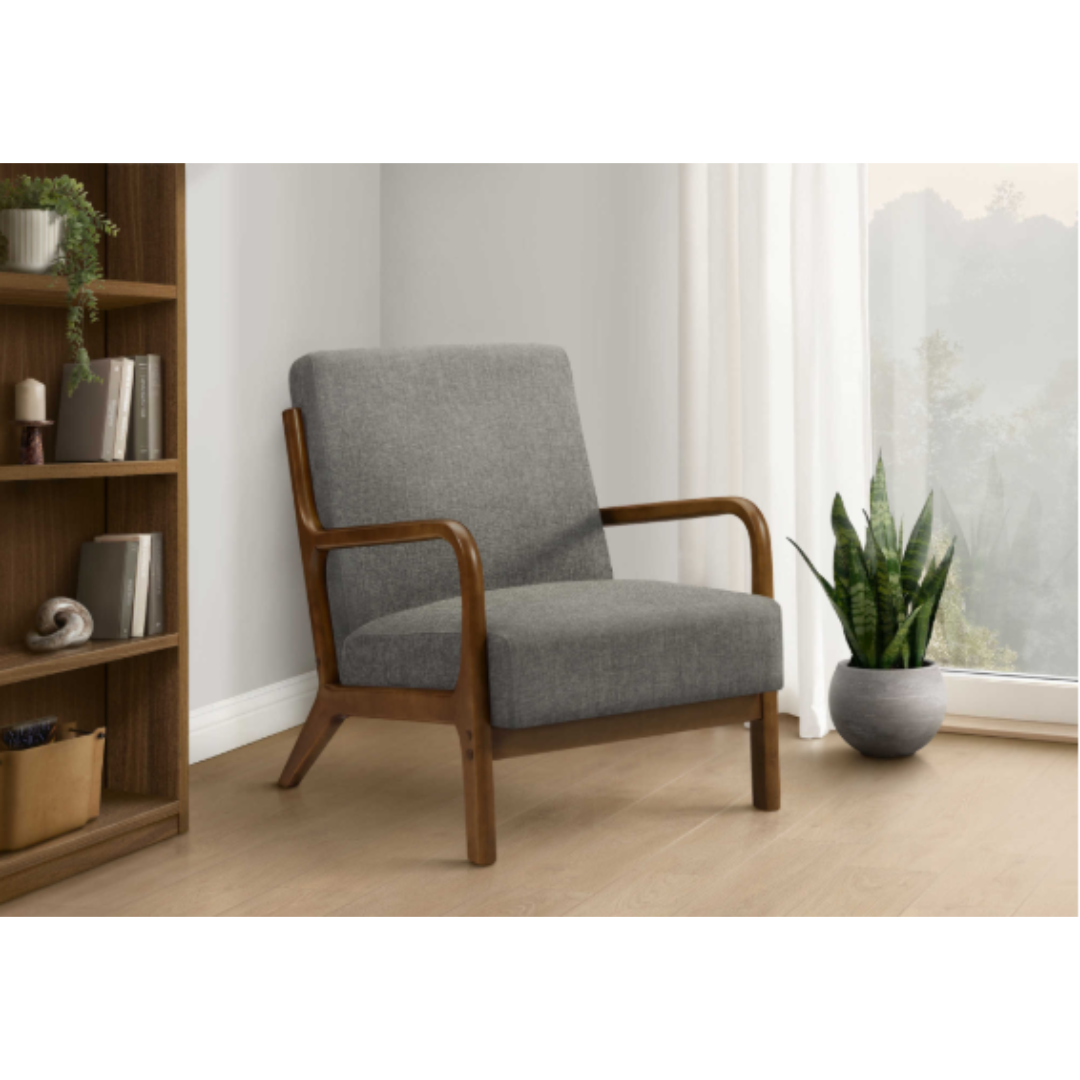 ACCENT CHAIR