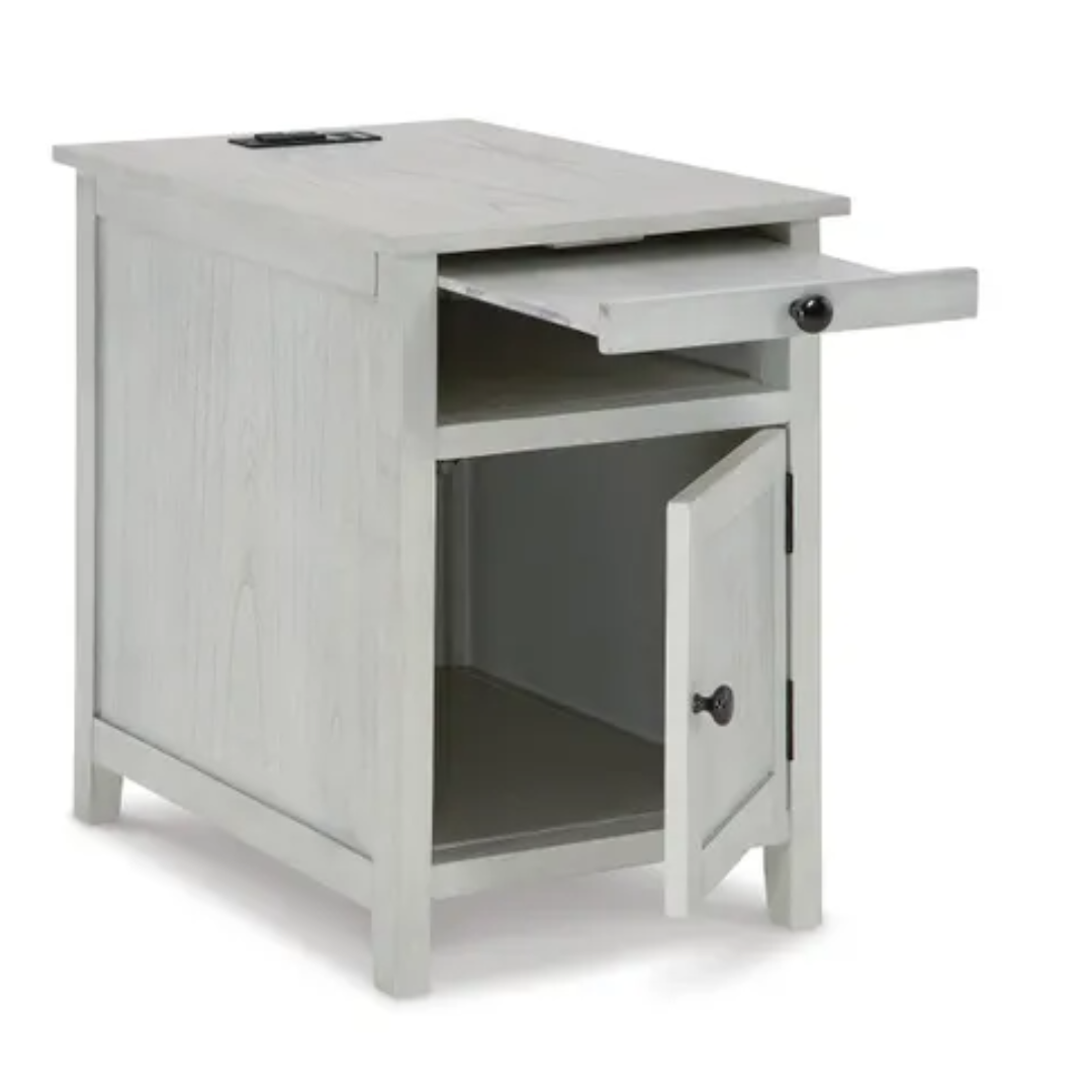 Treytown Chair Side End Table
