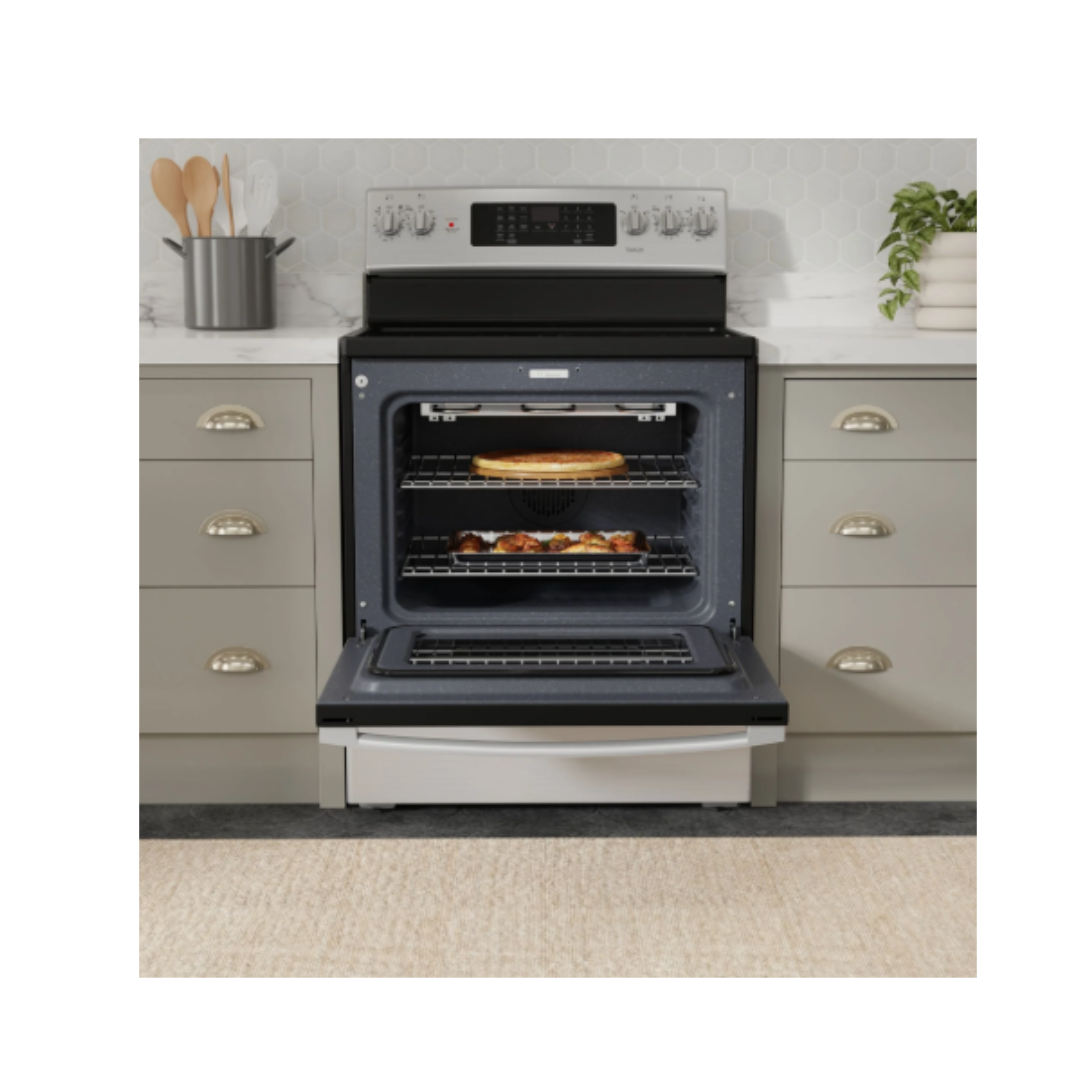 GE Cuisinière électrique 5,0 pi³ autonome à convection avec friture à air sans préchauffage acier inoxydable